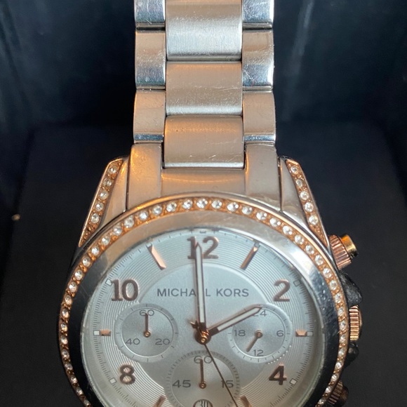 MICHAEL KORS Rose Gold/Stainless steel Watch - Picture 3 of 5